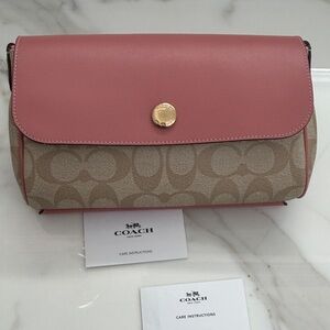 Coach Beige and White Leather Clutch